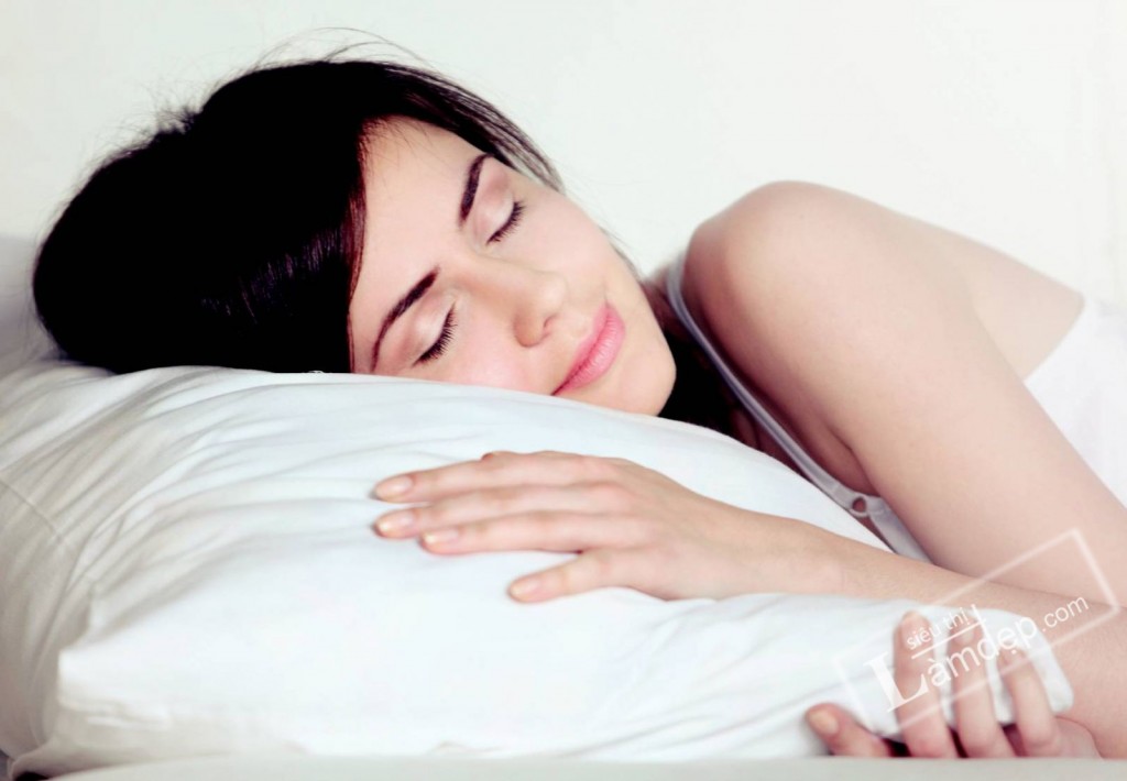 Ngủ đủ giấc giúp tăng chiều cao cho teen