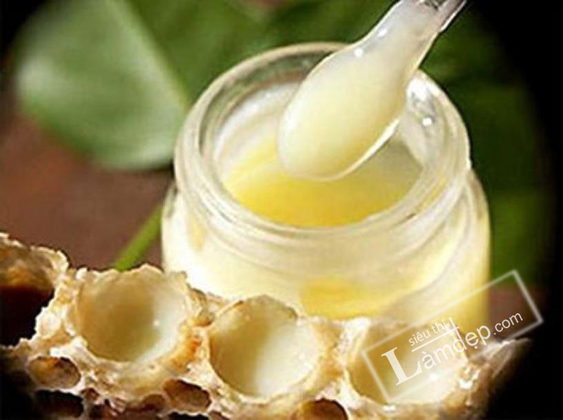 Cách sử dụng sữa ong chúa để chăm sóc sức khỏe
